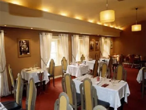 Harty Costello Town House 4* 巴利巴宁